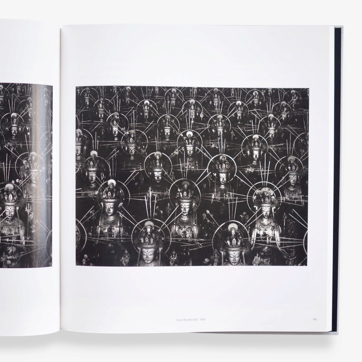 Hiroshi Sugimoto - TIME MACHINE