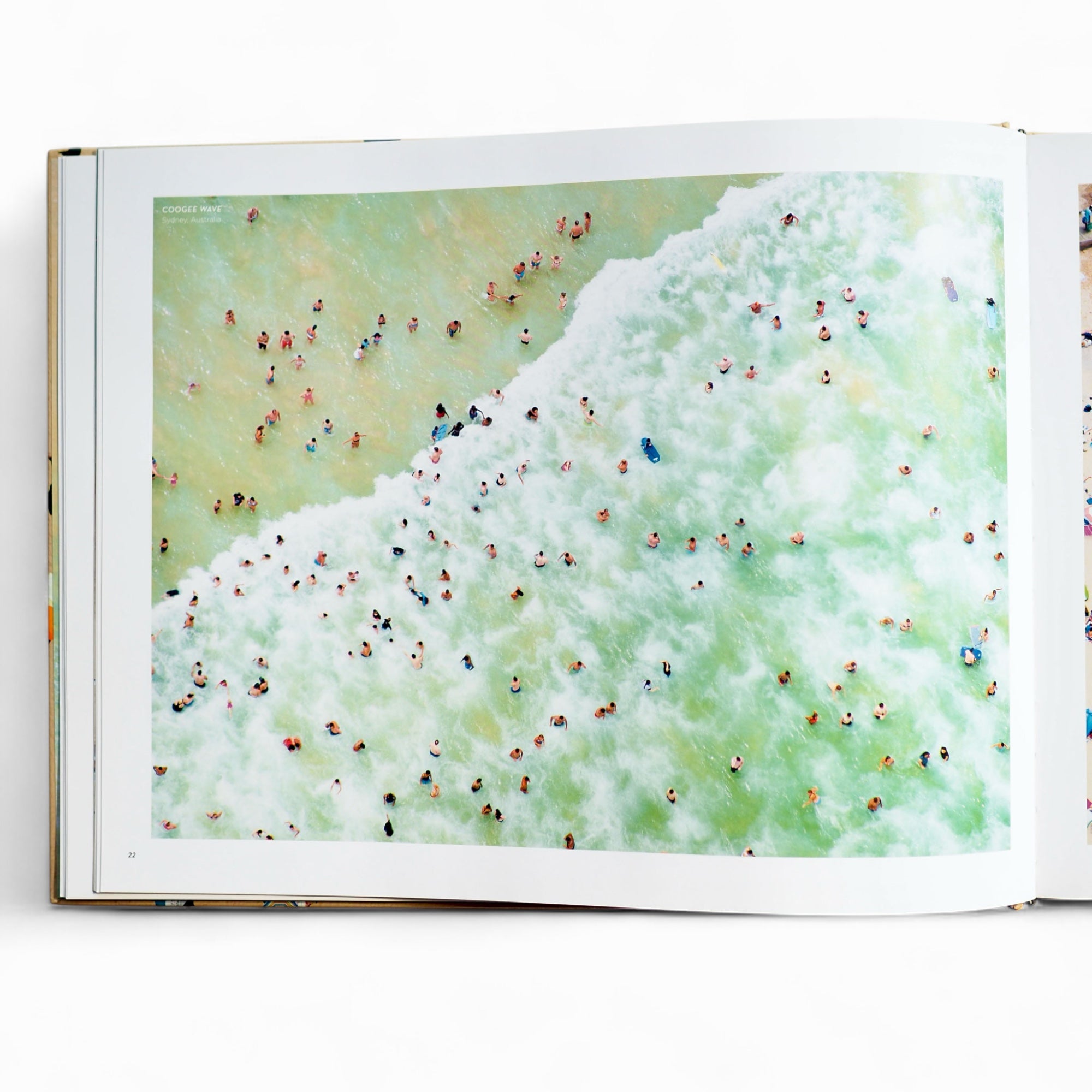 Gray Malin - BEACHES［used］