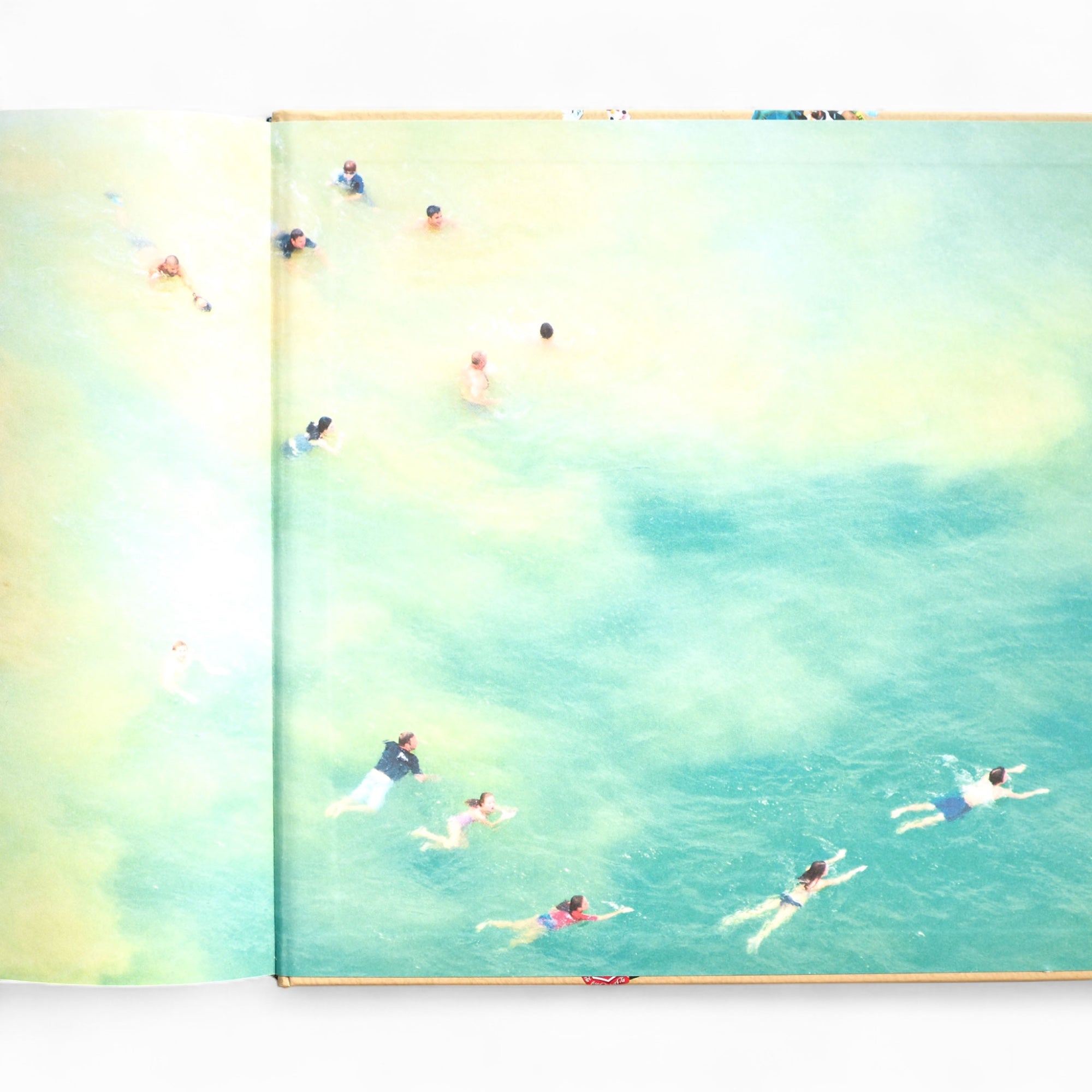 Gray Malin - BEACHES［used］