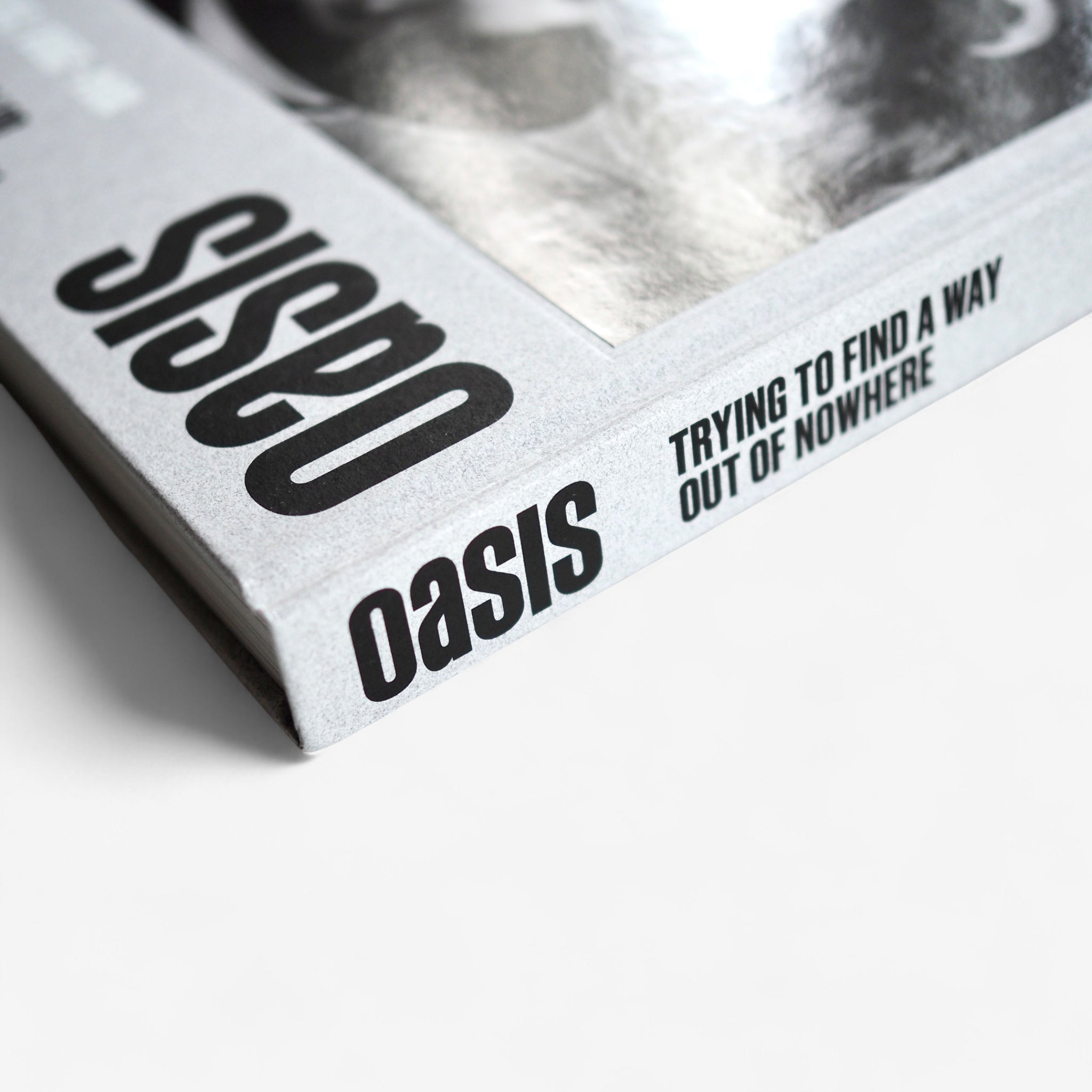 Oasis：TRYING TO FIND A WAY OUT OF NOWHERE [NEW]