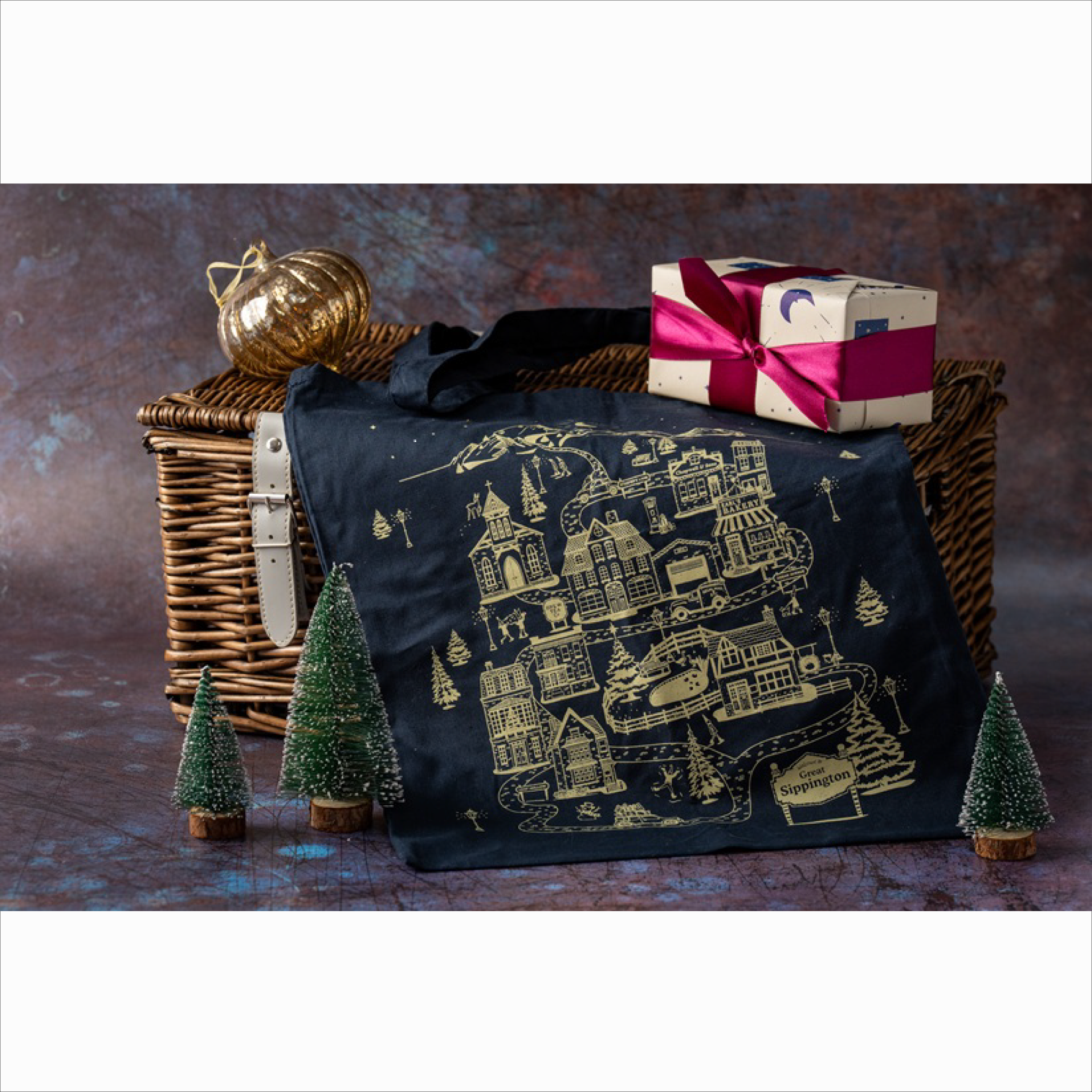Brew Tea Co. | The Festive Village Tote Bag 2025 クリスマス・トートバッグ [NEW]