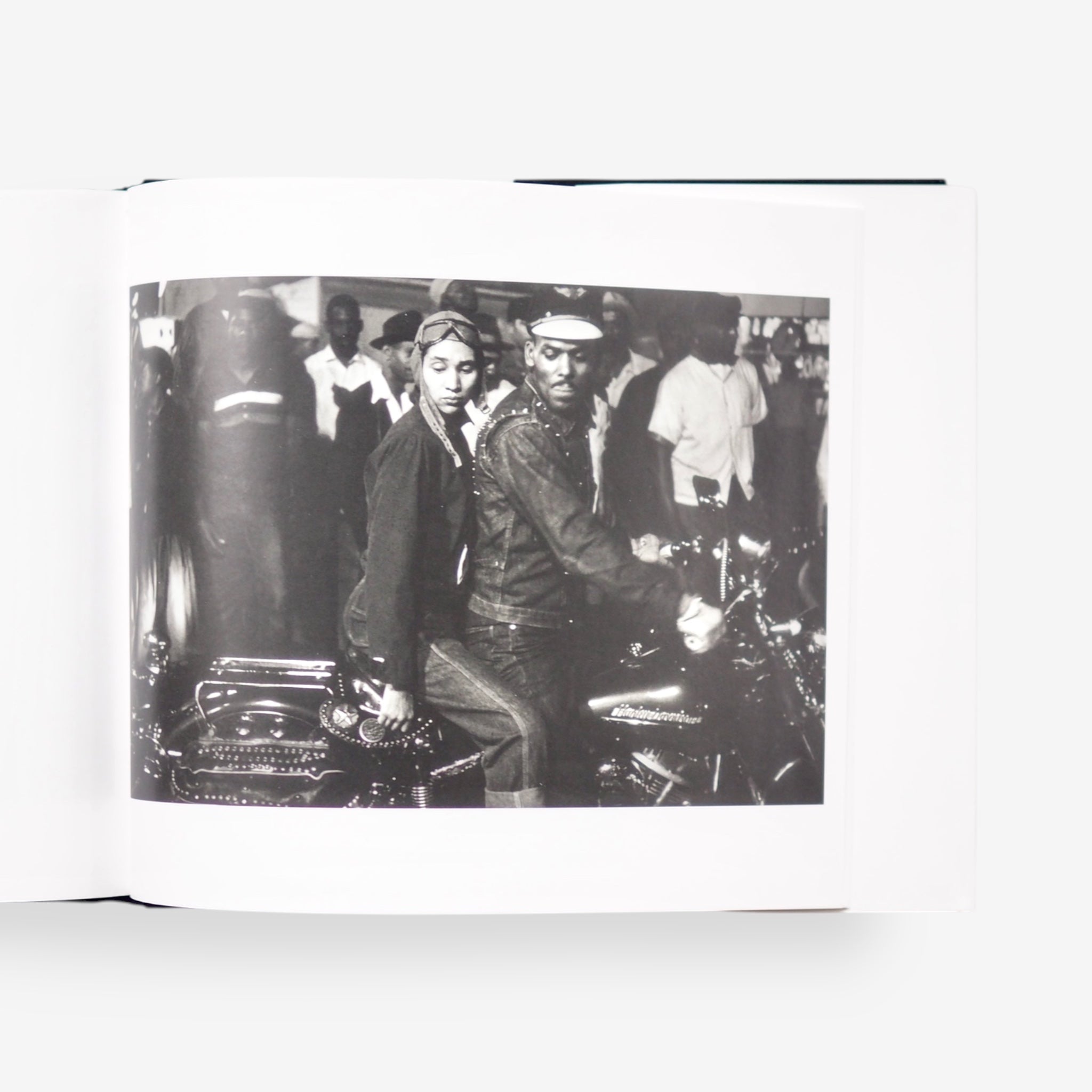 Robert Frank - THE AMERICANS (2024, Aperture)[NEW]