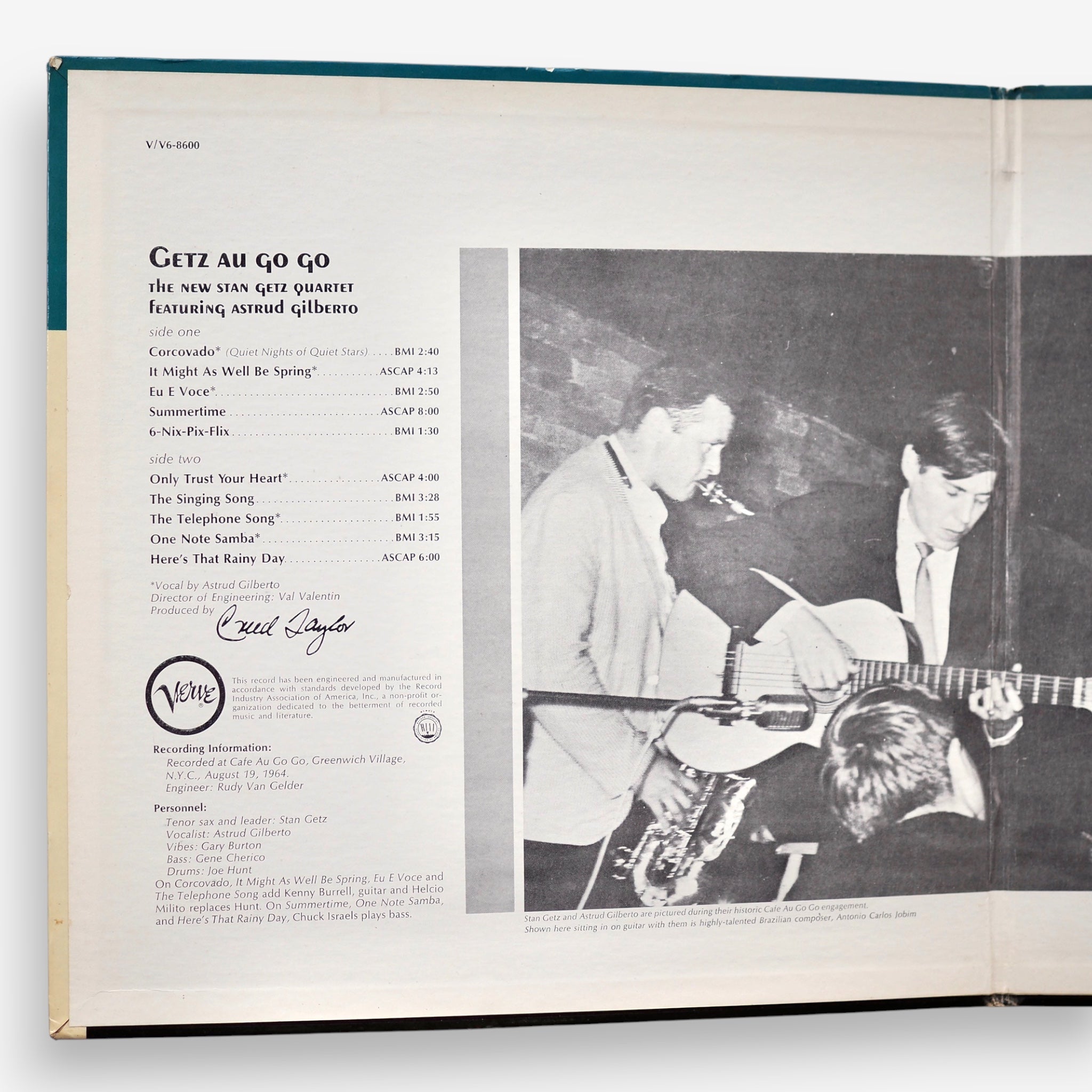 The New Stan Getz Quartet  featuring Astrud Gilberto - Getz Au Go Go [used]