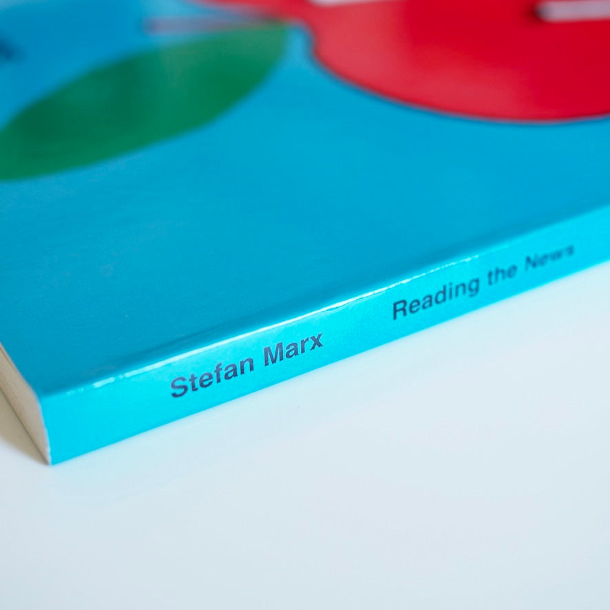 Stefan Marx - READING THE NEWS [NEW］