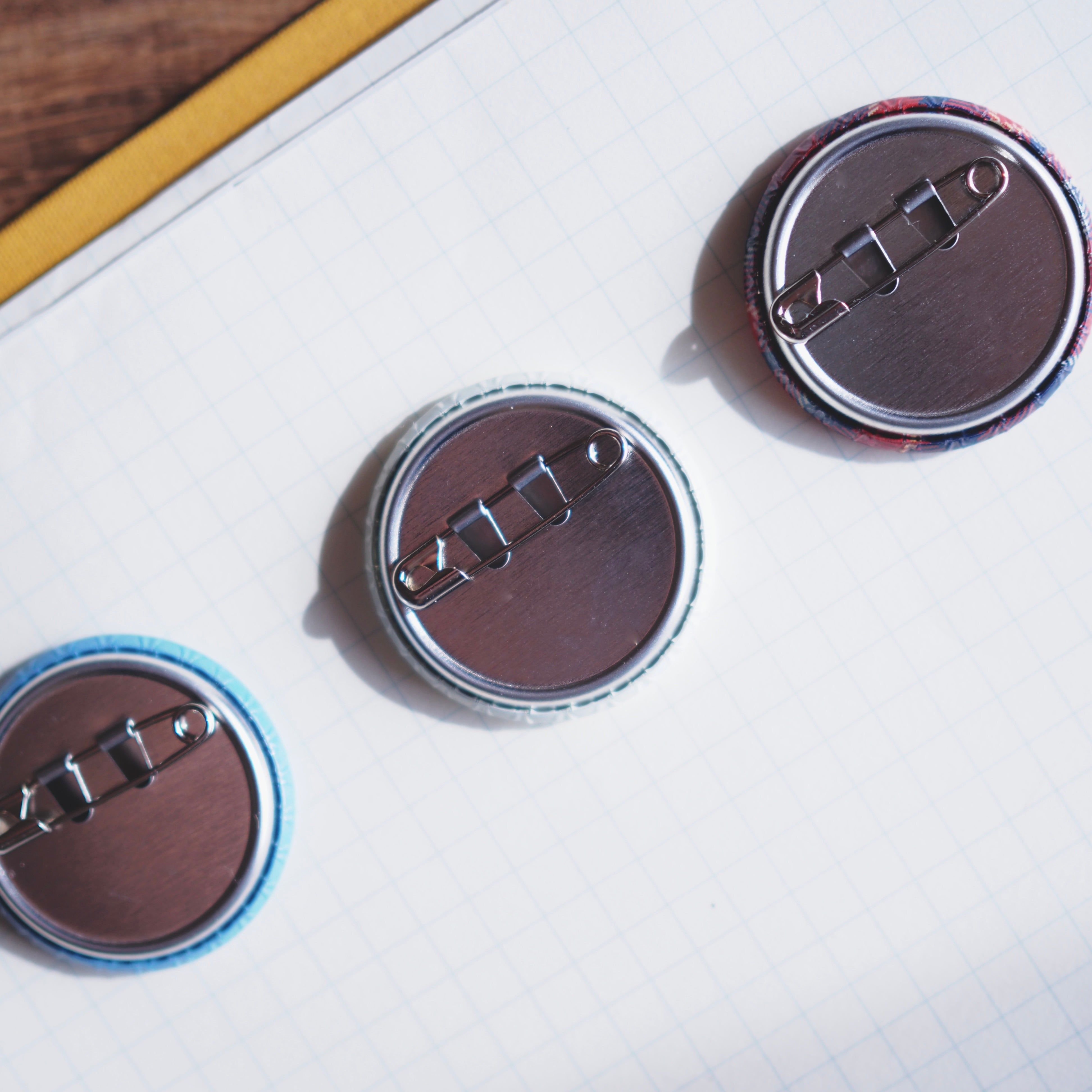 Désolé, nous sommes des génies - Ensemble de 3 badges de génie [NOUVEAU]