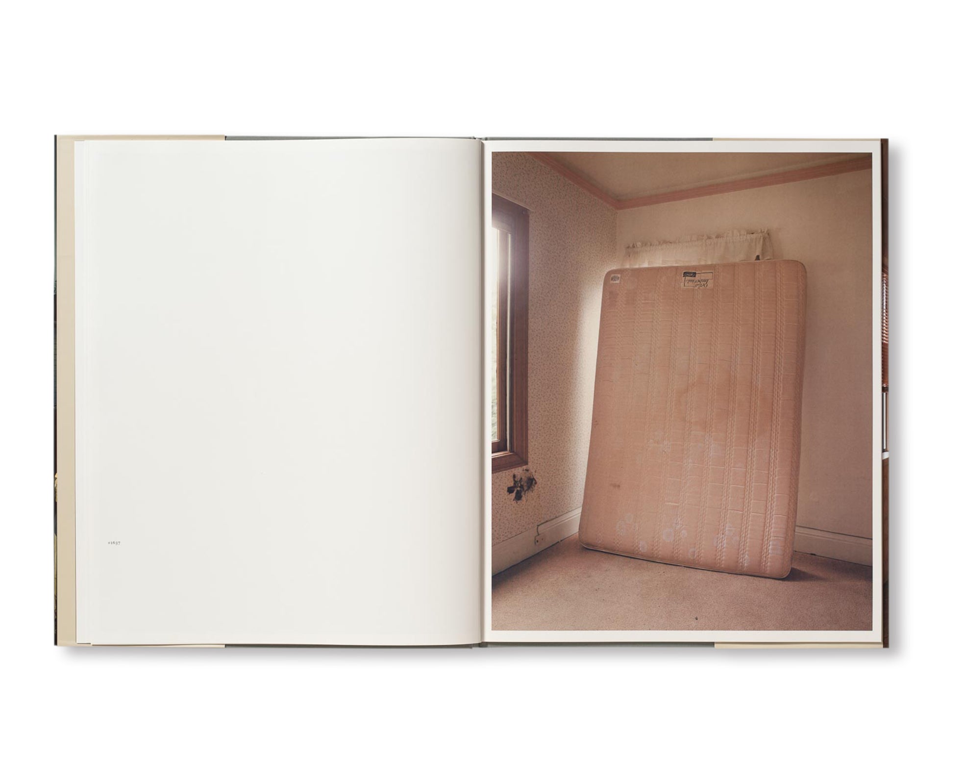 Todd Hido - HOUSE HUNTING (4th edition / 2019) [NEW］