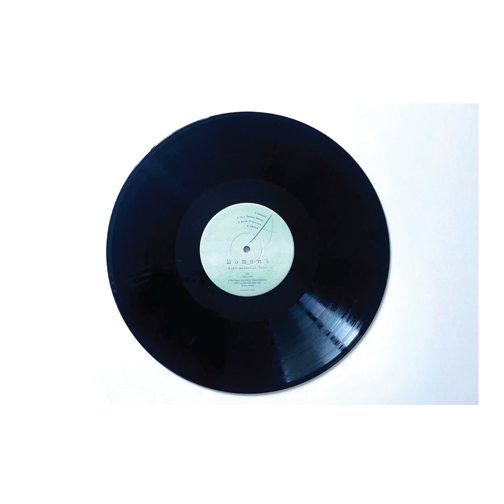 Kiev Acoustic Trio - Moment (LP) [NEW]