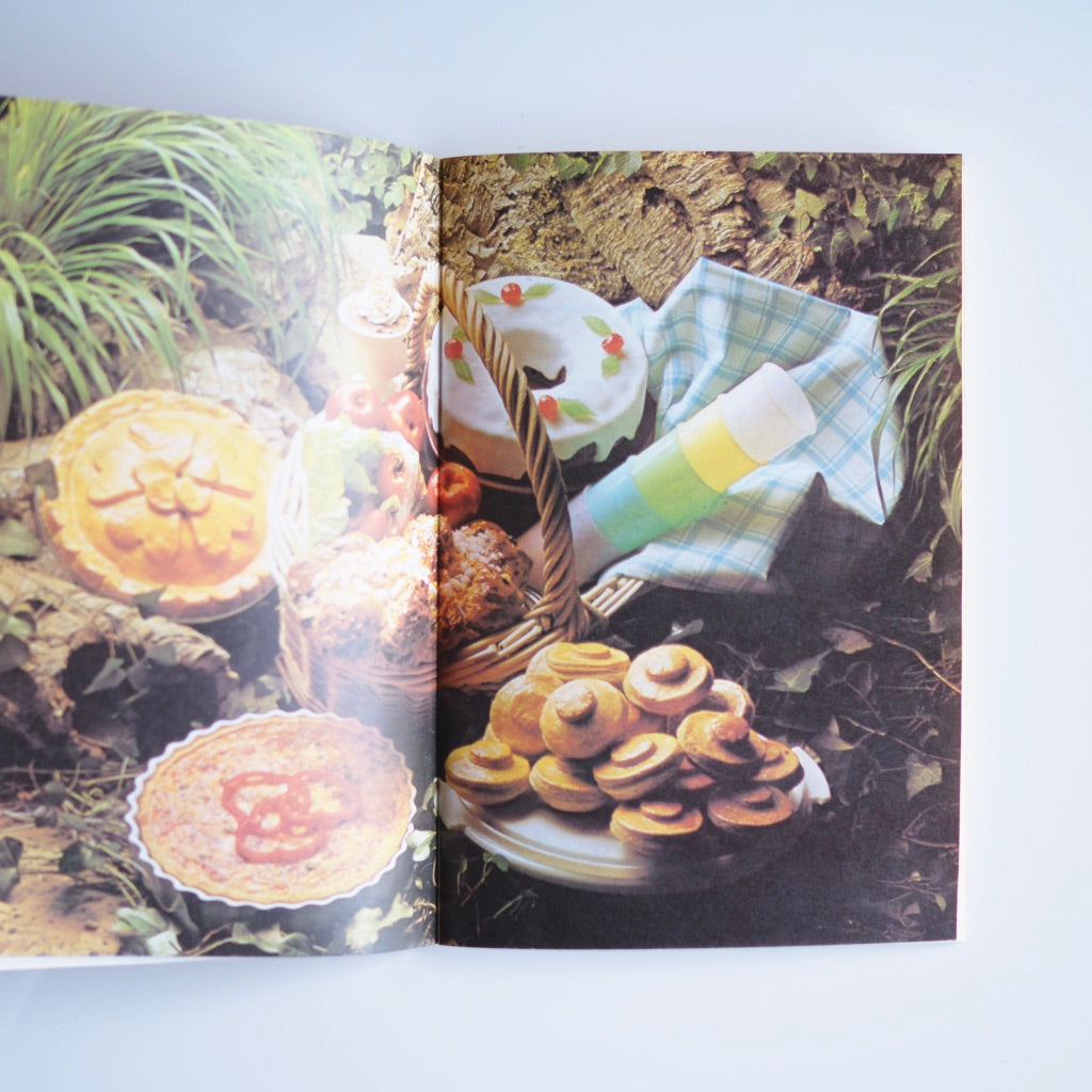 HOMEPRIDE'S Weekend Cook Book［used］