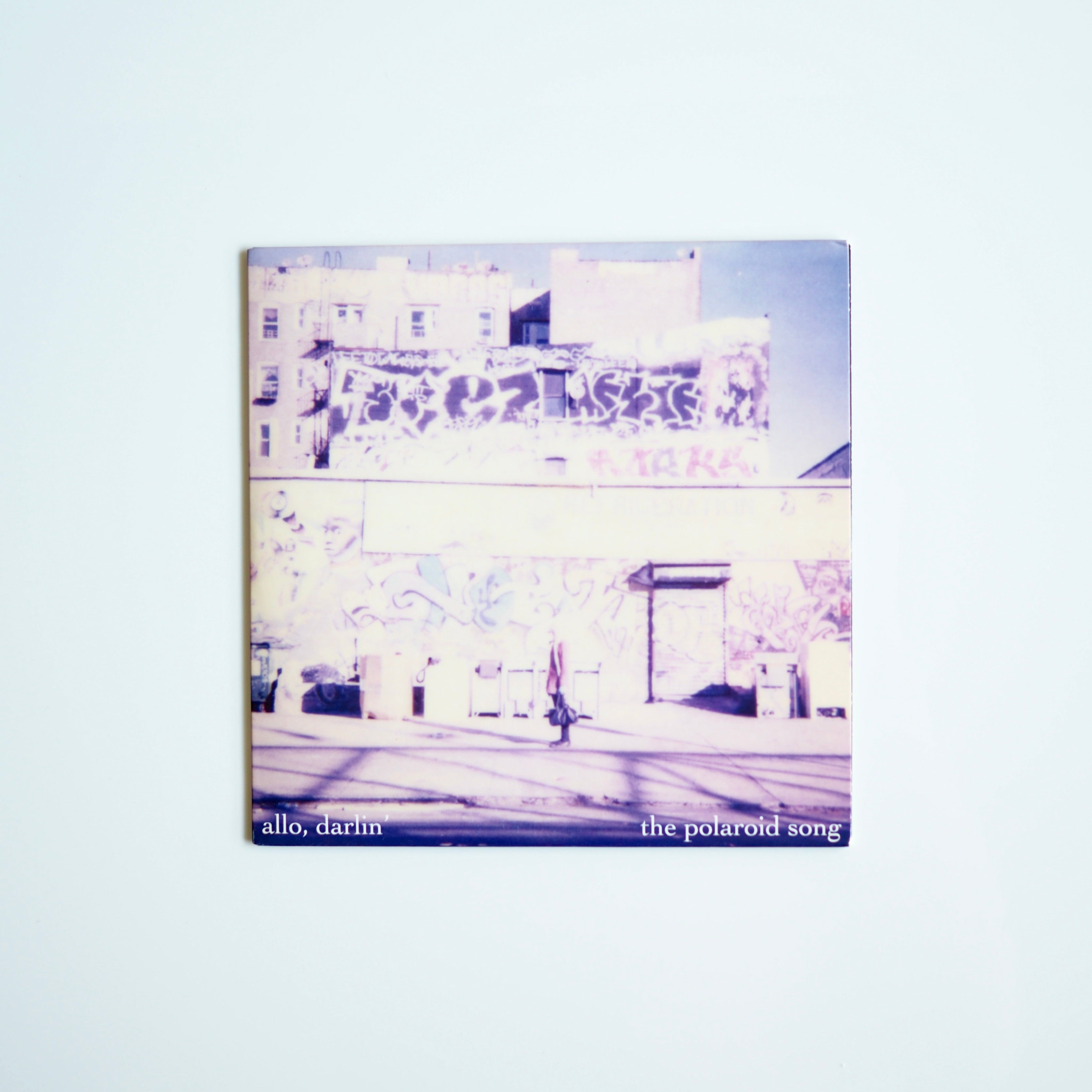 Allo, Darlin' – The Polaroid Song［used］