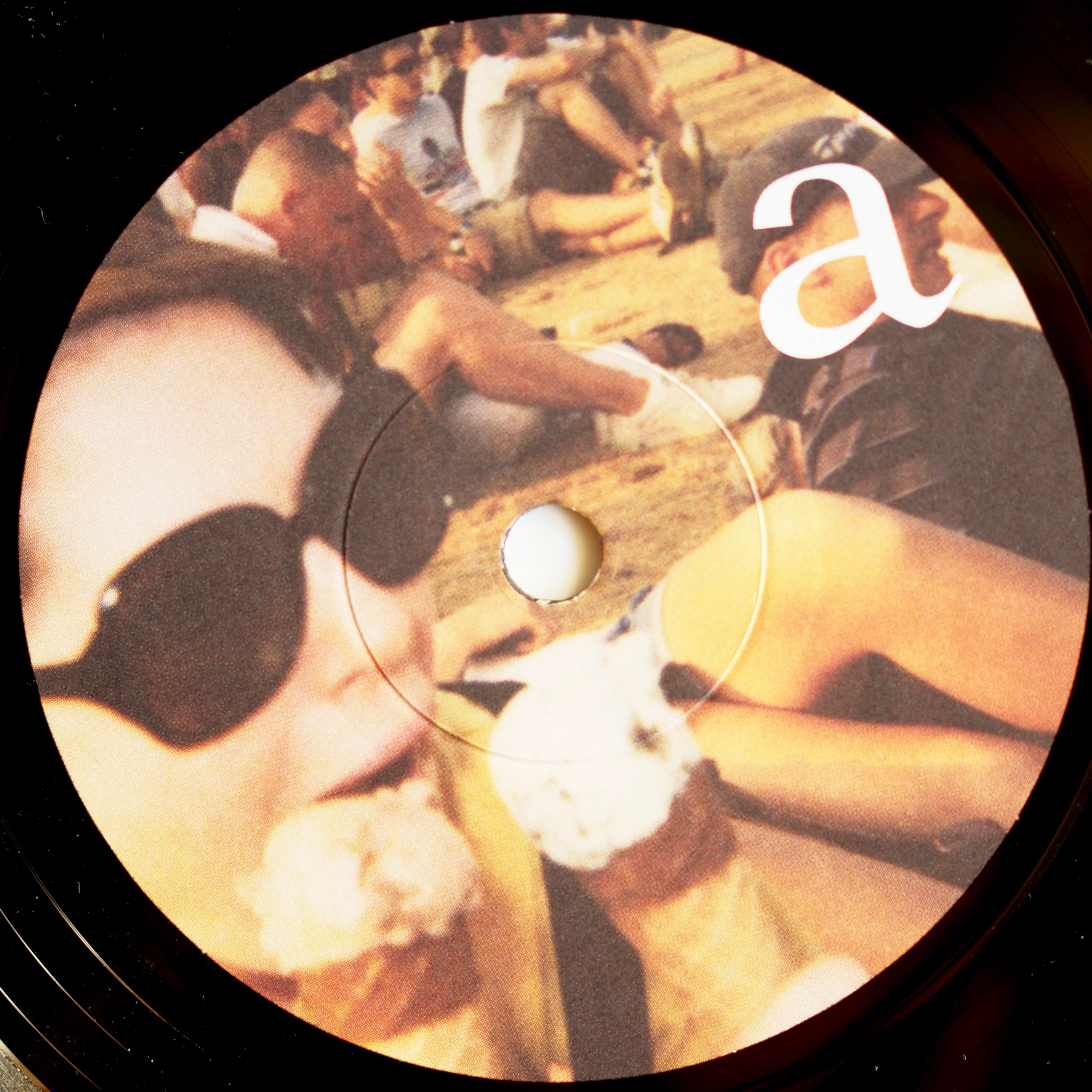 Allo, Darlin' – The Polaroid Song［used］