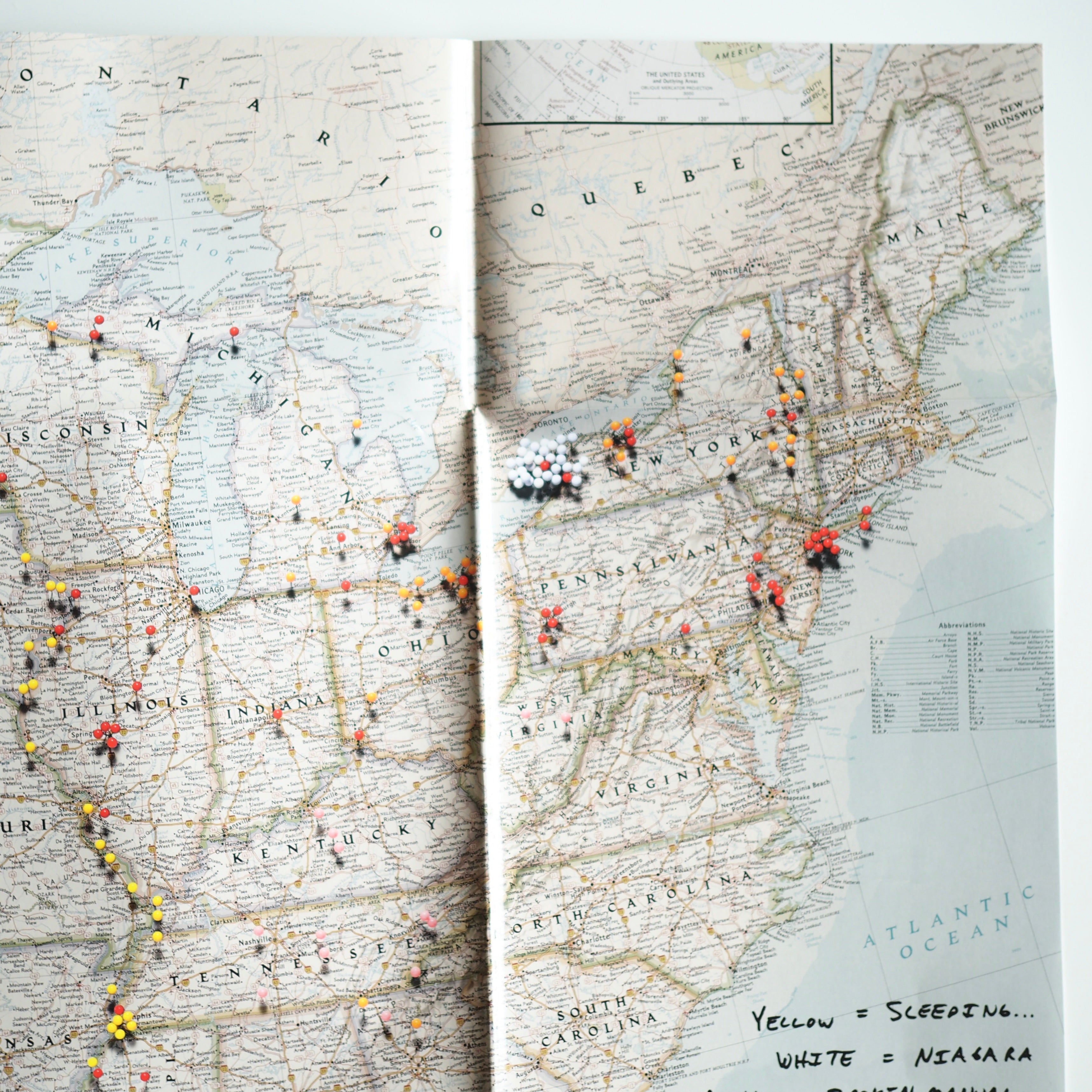 Alec Soth - GATHERED LEAVES ANNOTATED [JAPANESE EDITION / SIGNED / NEW]